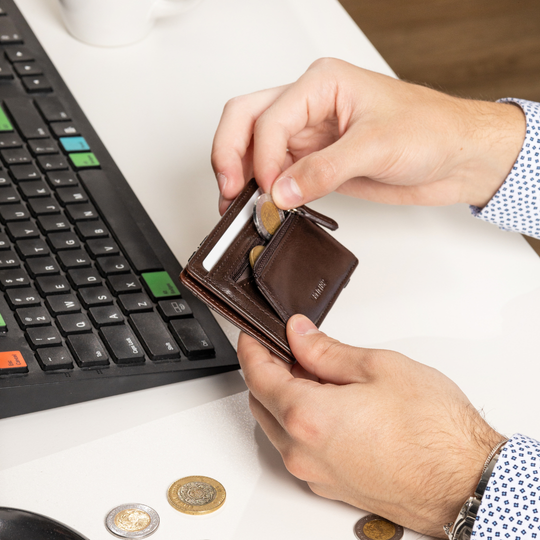 Magic-Zip Wallet