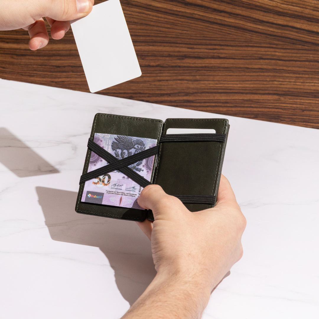 Venner Alpine Green + MagStand Dune White