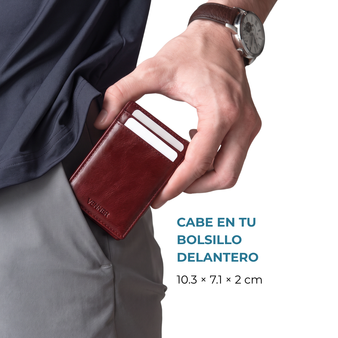 Cartera Venner deep red de 10.3 x 7.1 x 2 cm en el bolsillo delantero #Color_Deep Red