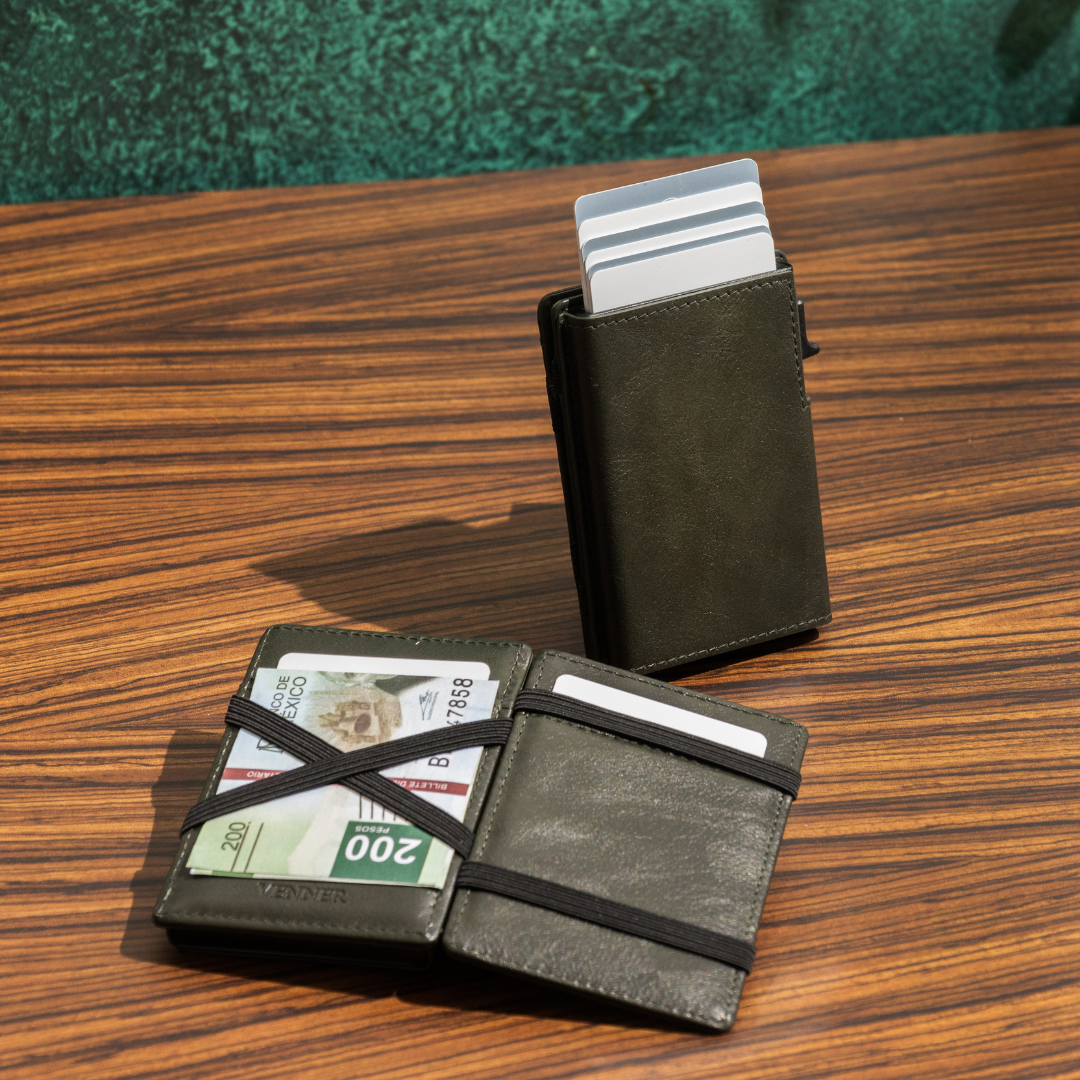 Venner Alpine Green + MagStand Dune White